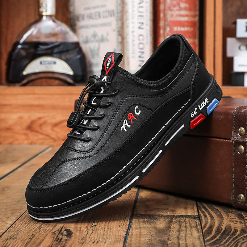 Los zapatos de negocios casuales para hombre están hechos de cuero impermeable y resistente a las manchas con una suela suave para un uso cómodo.