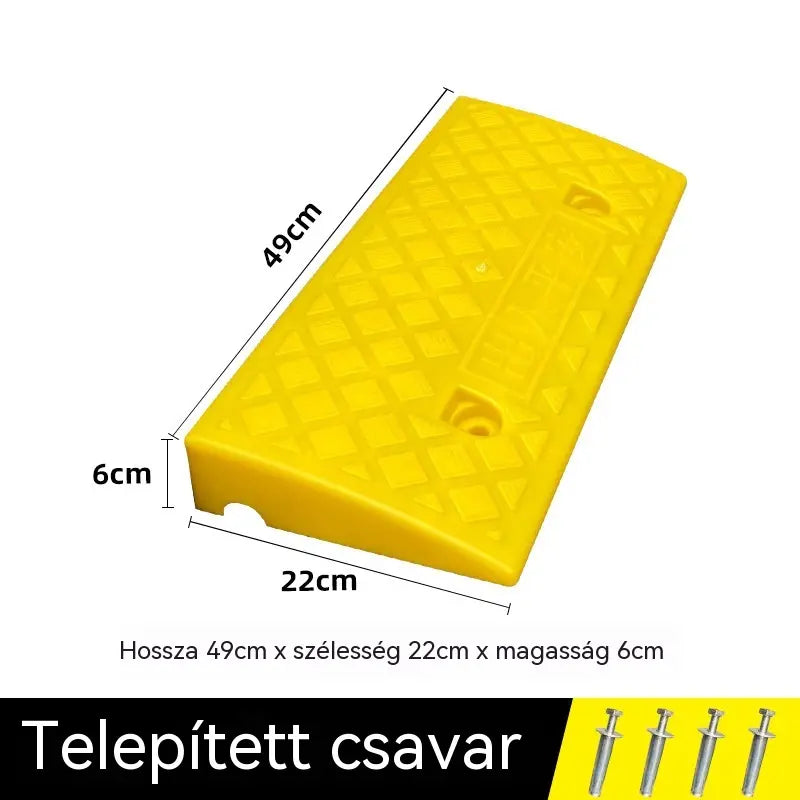 🚗🚲 Könnyű Garázsbejáró Terelő Rampa – Zökkenőmentes Átmenet Járműveknek, Kerekesszékeknek és Bicikliknek, Időjárásálló ♿✨