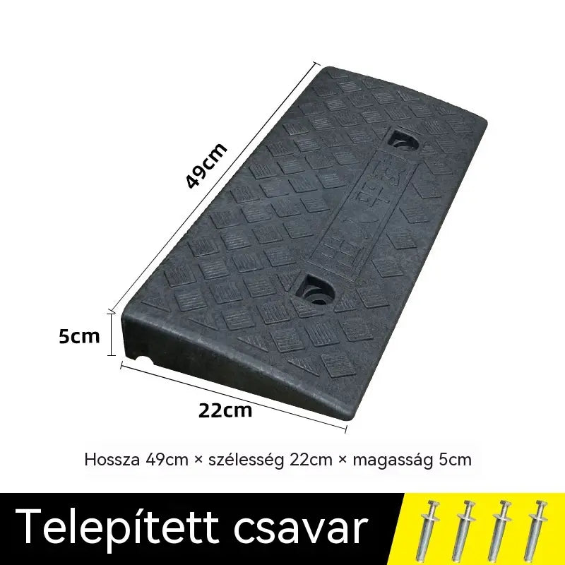 🚗🚲 Könnyű Garázsbejáró Terelő Rampa – Zökkenőmentes Átmenet Járműveknek, Kerekesszékeknek és Bicikliknek, Időjárásálló ♿✨